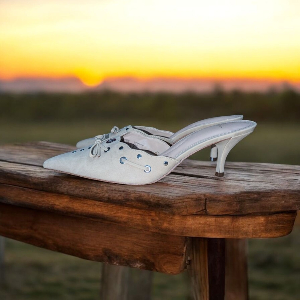 Time and Tru White Mules with Silver Accents - Picture 1 of 6